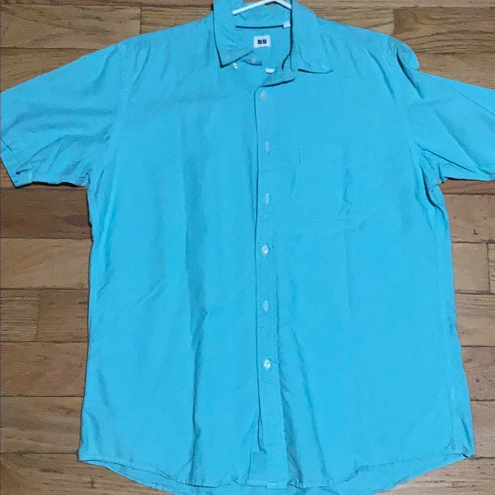 Uniqlo polo